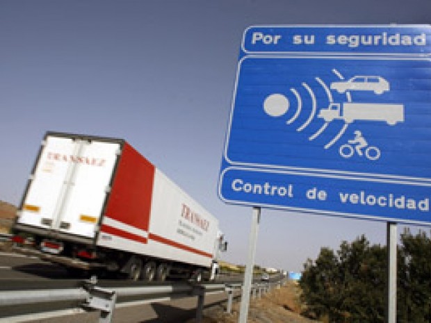 Los radares que mas multan en España os los comentamos rápidamente en estas líneas. Para que tengas más cuidado en tus viajes